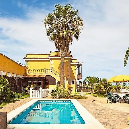 Sleeps 8 Pool Wifi